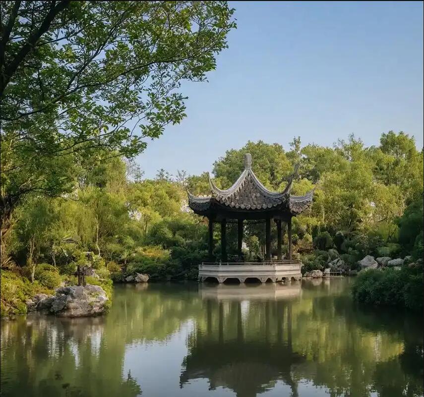 西区情场餐饮有限公司